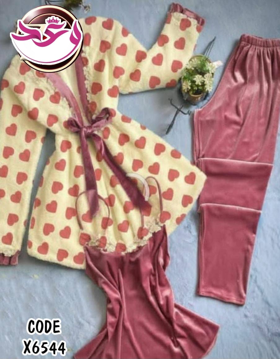 بيجاما حريمي تلت قطع
