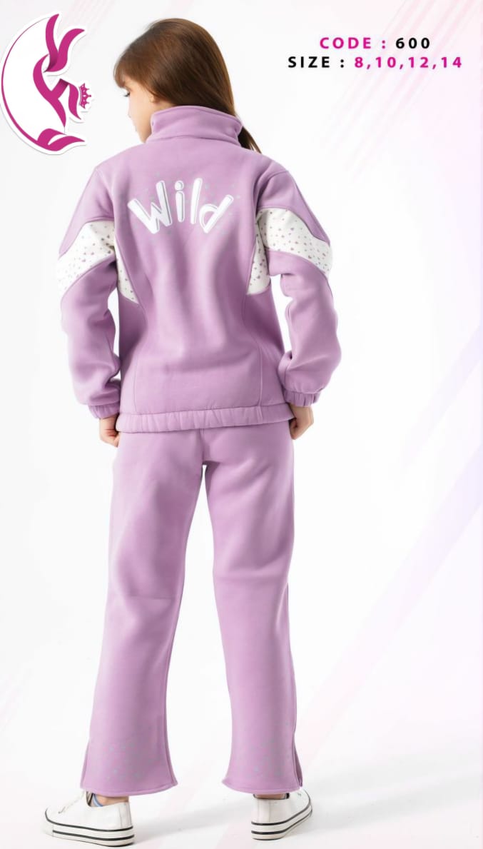 طقم خروج بناتي