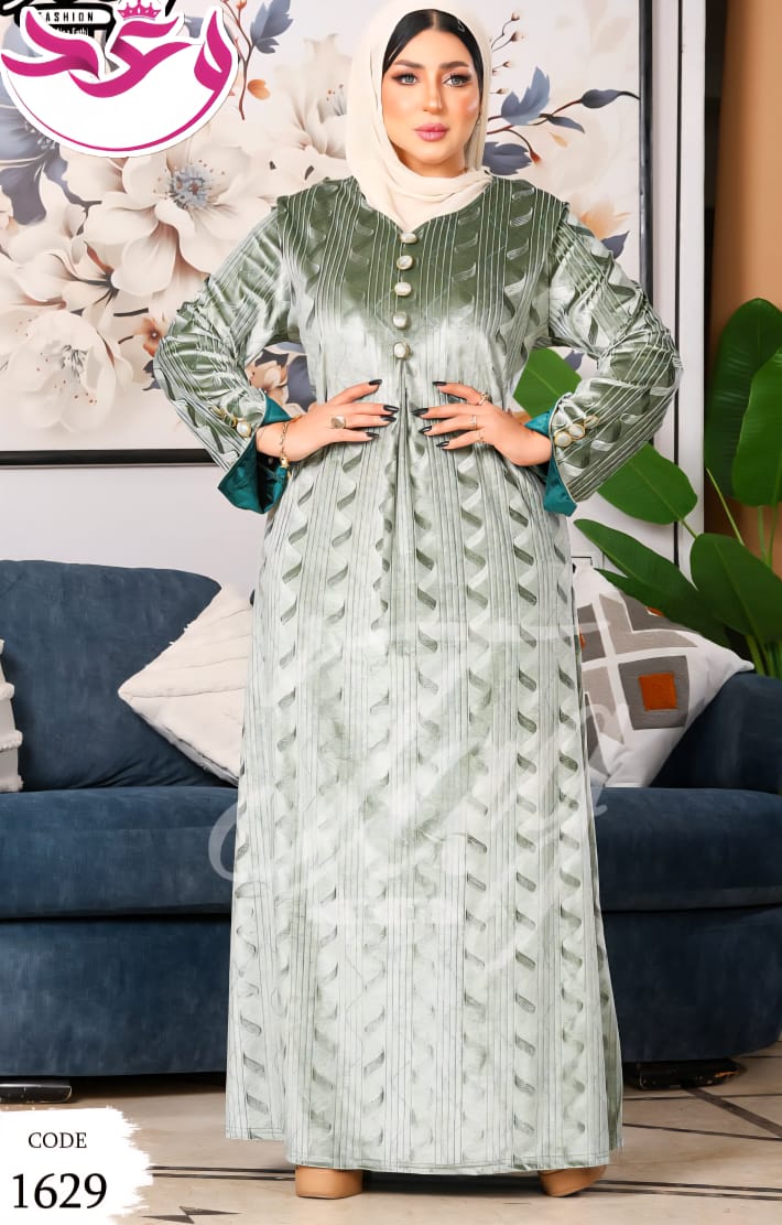 عبايه حريمي قطيفه